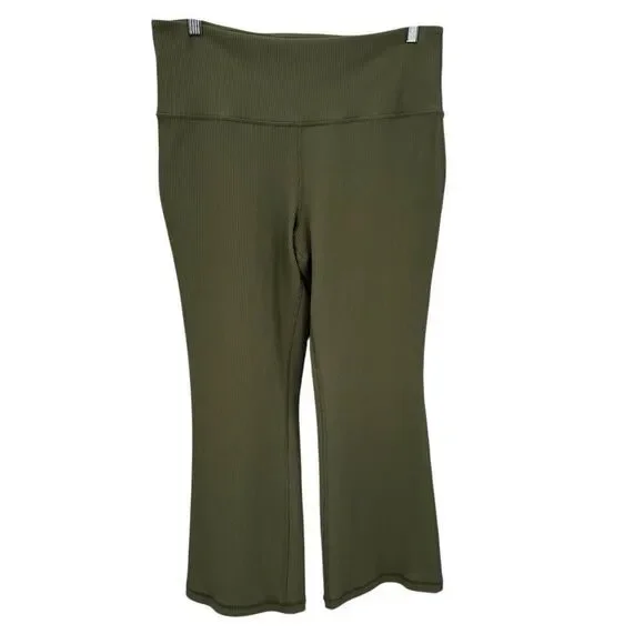 Athleta Elation Rib Crop Flare Pants Green Size 1X - Picture 1 of 9